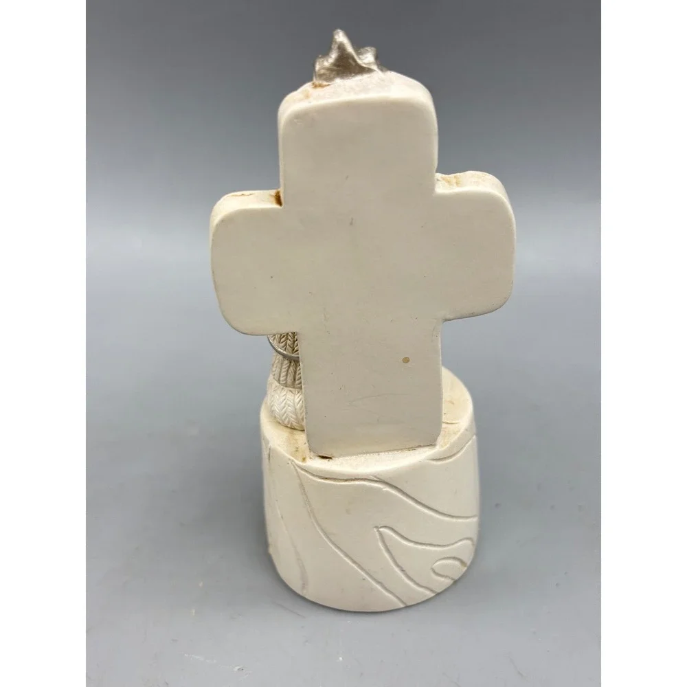 Holy Family‎ Nativity Figurine with Cross and Star Christmas Decor Cream Silver